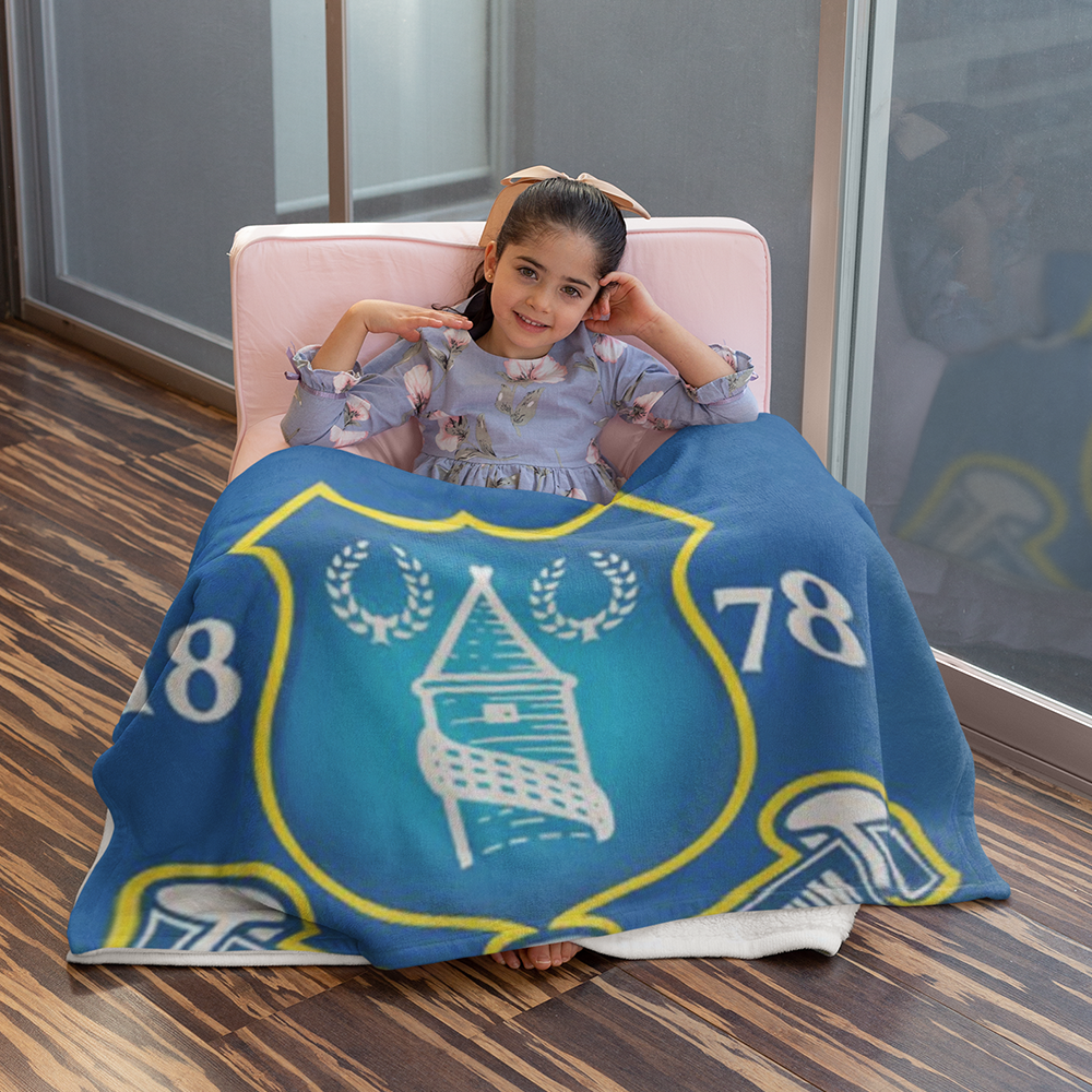 Everton blanket discount